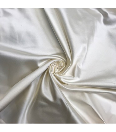 Silke Duchess-OffwhiteLys